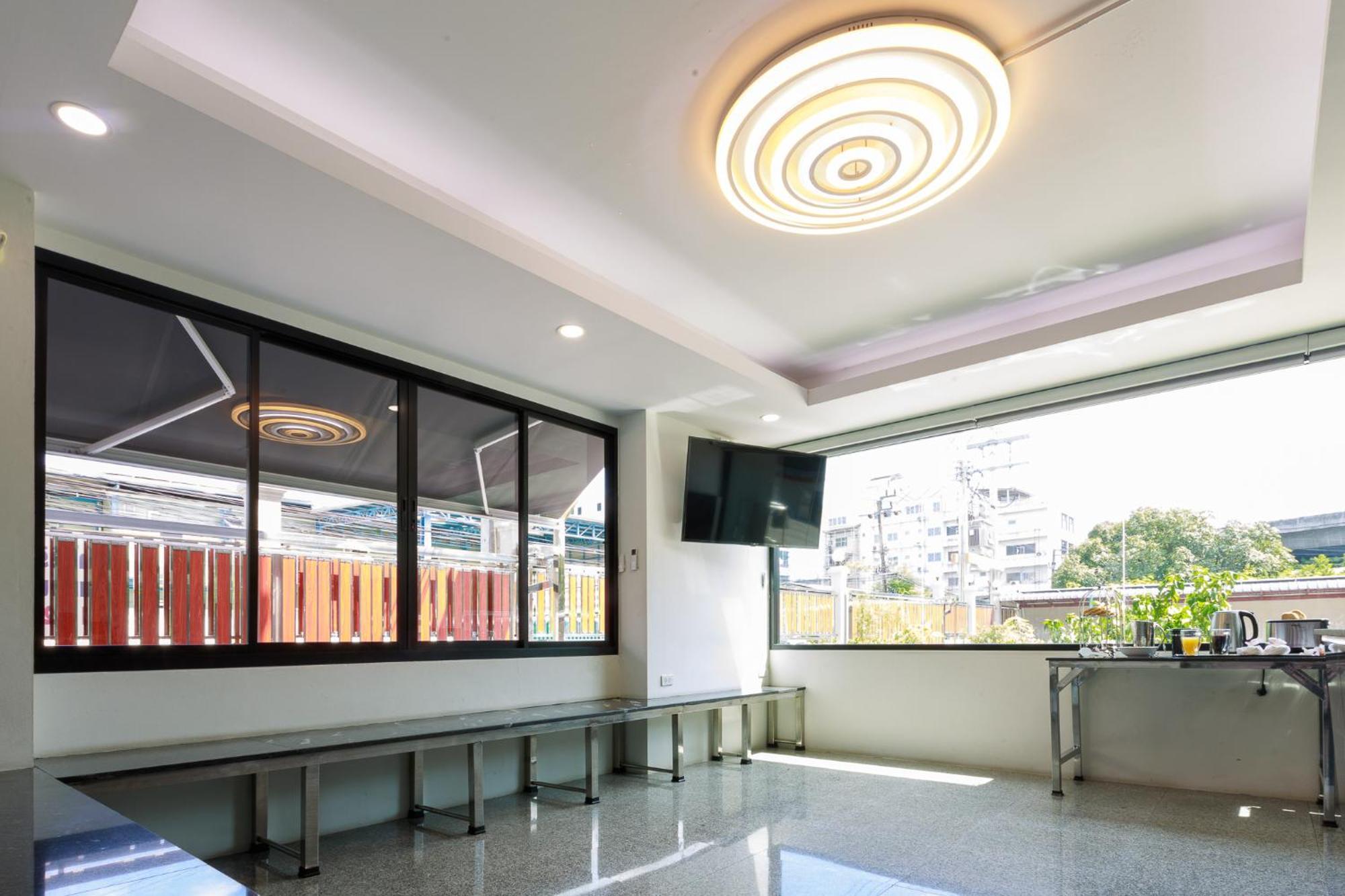 Siam Rama9 Hotel Банкок Екстериор снимка